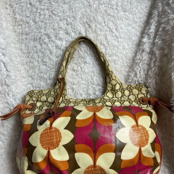 Fossil Key-Per Coated Canvas Floral Large Tote Bag With Key top magnetic closure - Picture 5 of 14